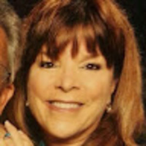 Meet your Posher, Sandy